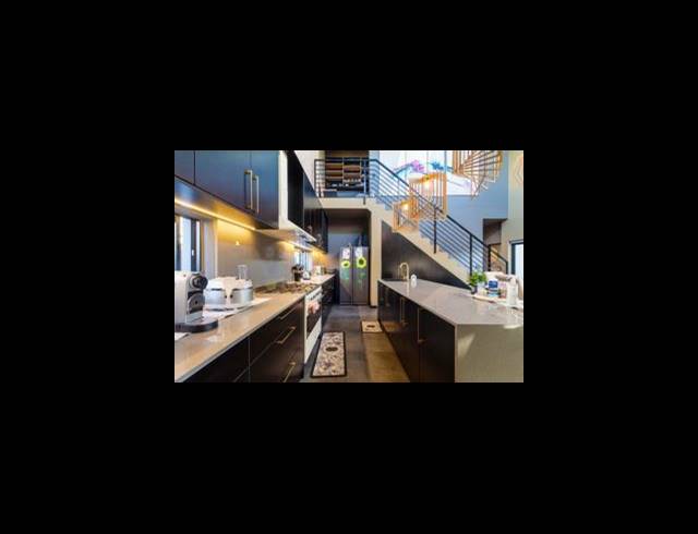 4 BEDROOM FREEHOLD FOR SALE IN SAGEWOOD